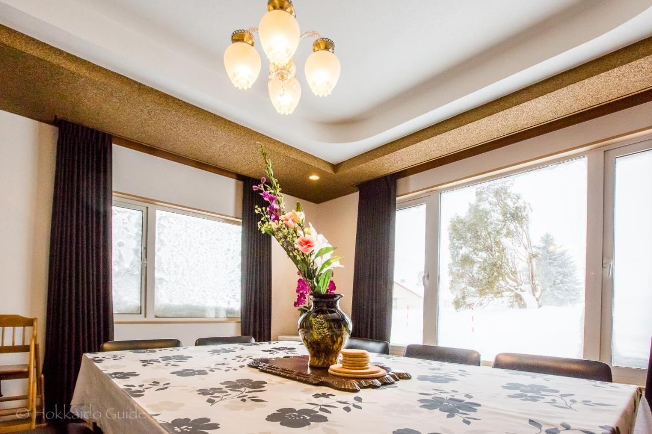 Rusutsu Holiday Chalet Chalet *
